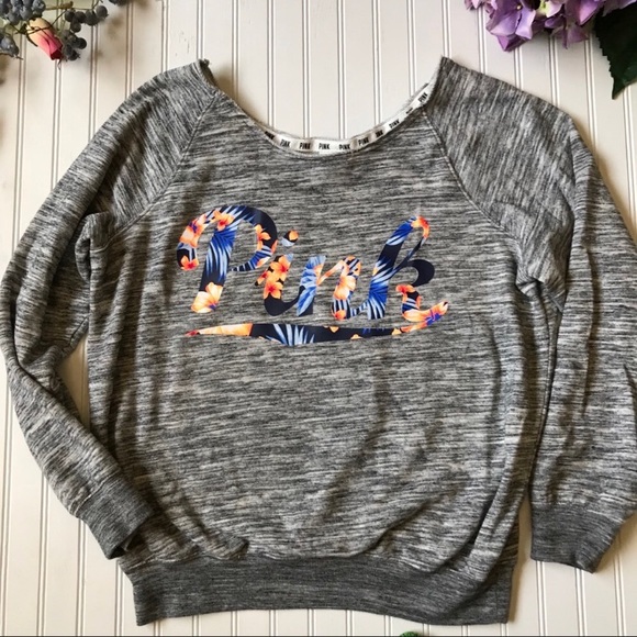 VS PINK Sweatshirt - Picture 4 of 4